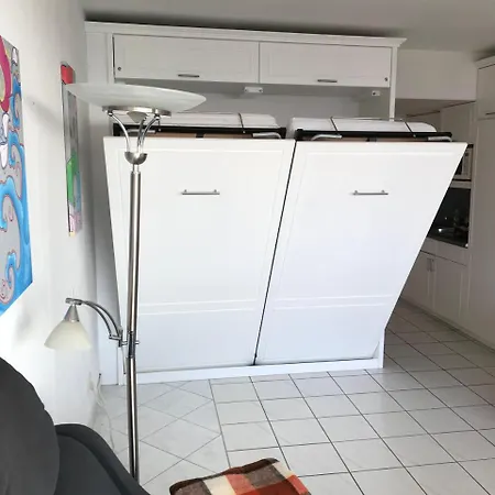 Kustenbrise Mit Waldblick Nr.290 *